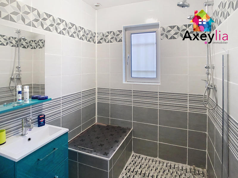 Maison - 106 m² - 6 pièces