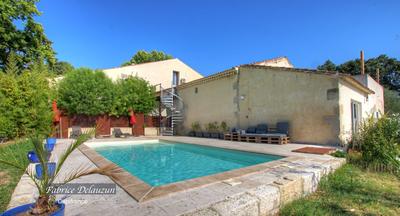 Mas - 230 m² - 6 pièces