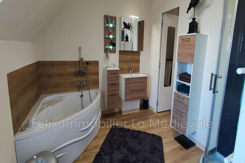 Maison chambre d'hôtes - 155 m² - 7 pièces