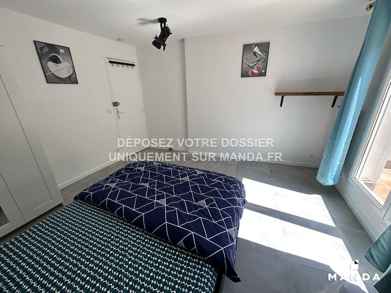 Chambre - 11 m² - 7 pièces