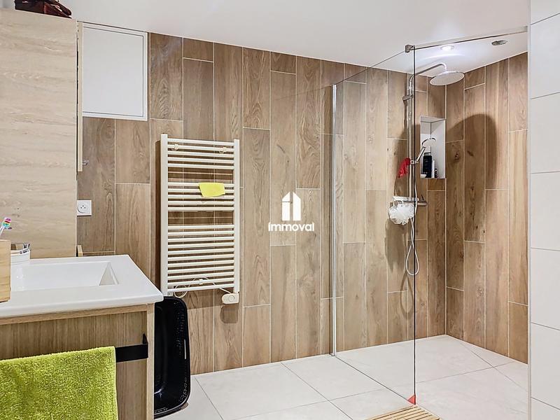 Appartement - 104 m² - 4 pièces