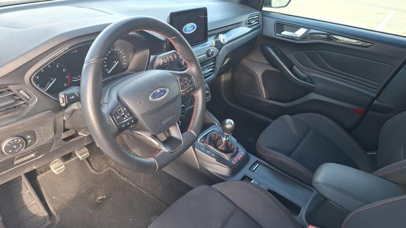 Ford Focus 1.0 Ecoboost 125 St-Line - Première main