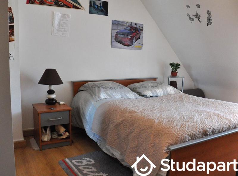 Chambre - 12 m² - 1 pièce