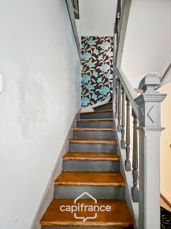 Maison - 110 m² - 6 pièces