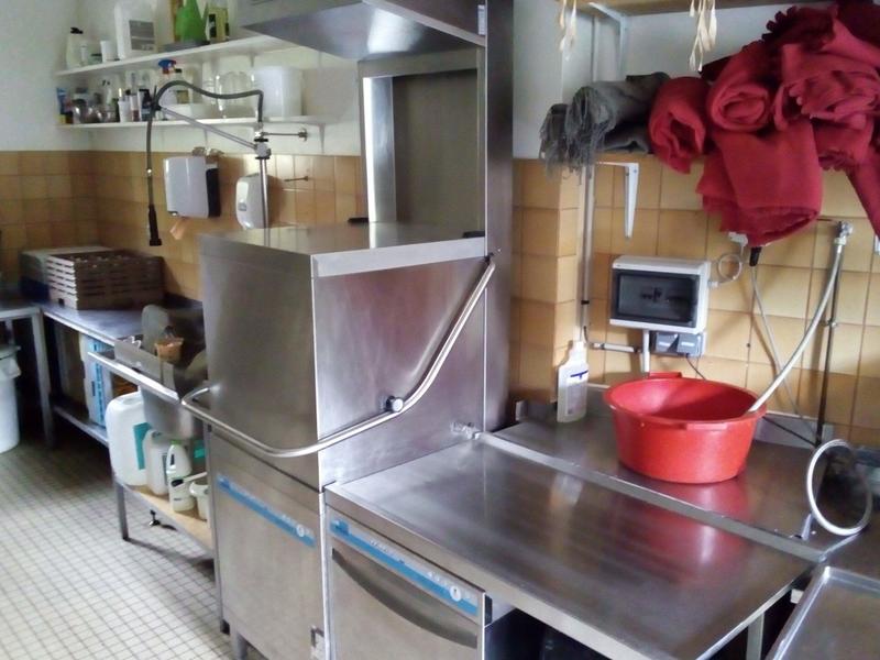 Fonds de commerce - 930 m²