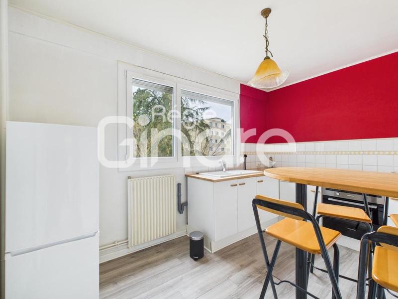 Appartement - 49 m² - 2 pièces