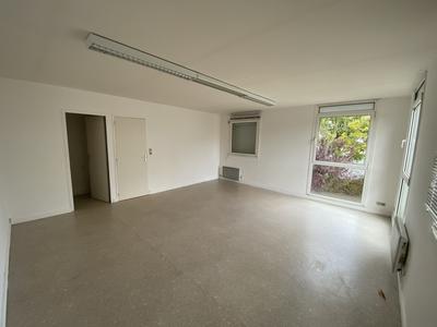 Bureau - 92 m²