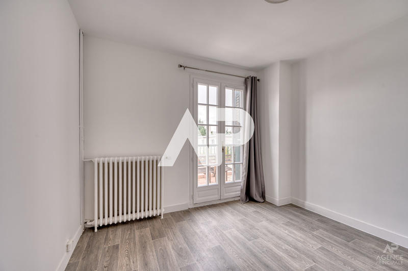 Maison - 179 m² - 8 pièces