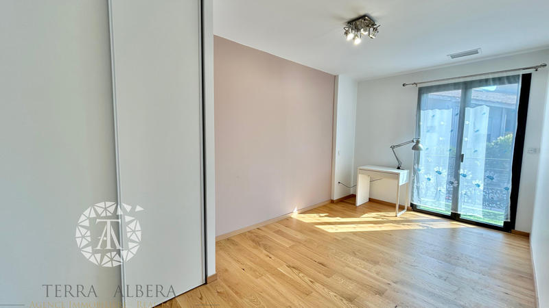 Villa - 127 m² - 5 pièces