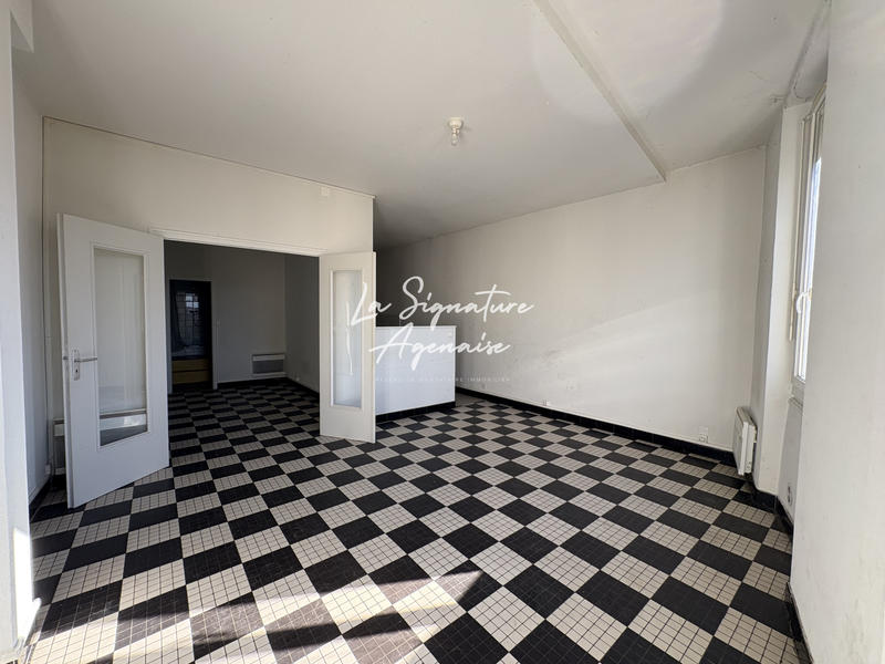 Immeuble - 341 m² - 15 pièces