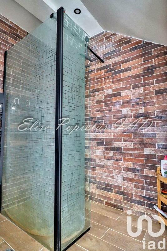 Maison - 85 m² - 5 pièces