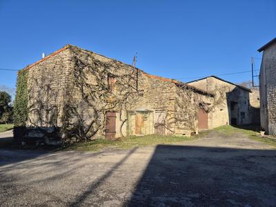 Maison - 213 m² - 10 pièces