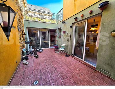 Maison - 180 m² - 6 pièces