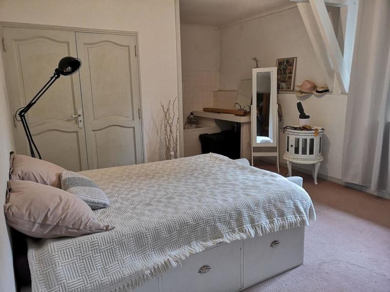 Maison - 380 m² - 12 pièces