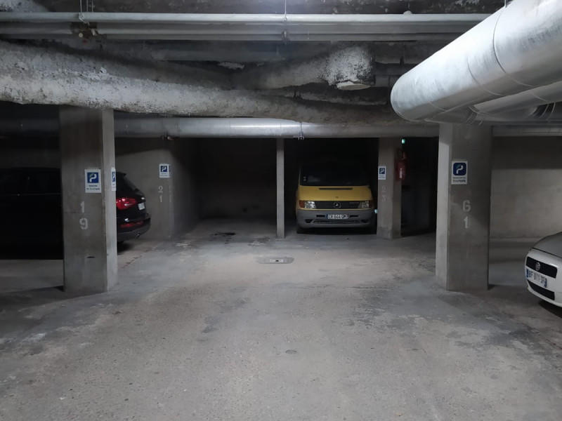Parking - 10 m²