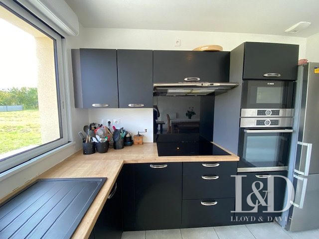 Maison traditionnelle - 132 m² - 7 pièces