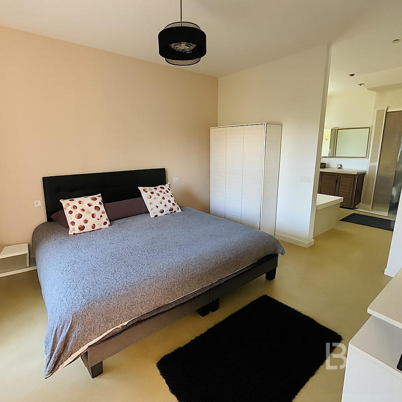 Villa - 170 m² - 6 pièces