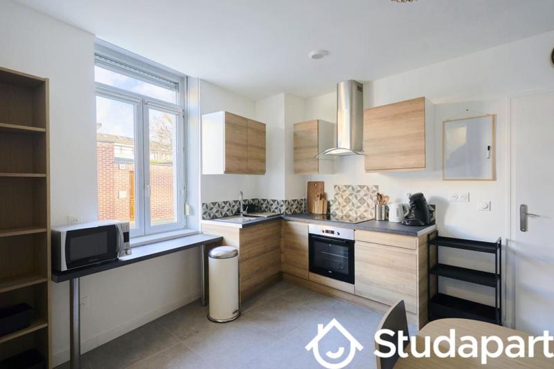 Chambre - 10 m² - 1 pièce