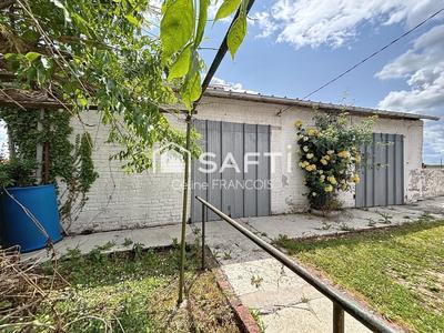 Maison - 89 m² - 5 pièces