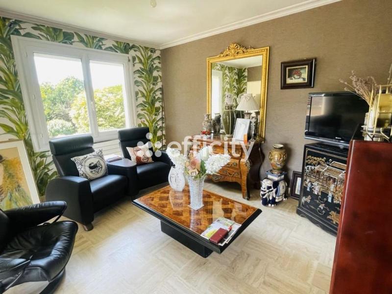 Maison - 131 m² - 6 pièces