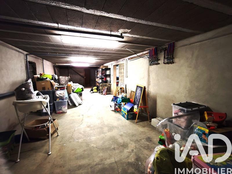 Maison - 203 m² - 8 pièces