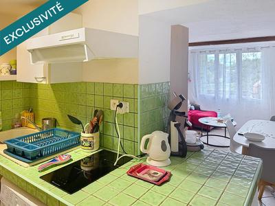 Maison - 150 m² - 10 pièces