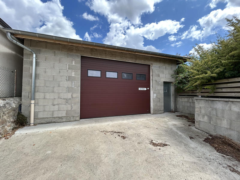 Maison - 210 m² - 8 pièces