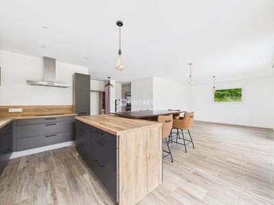 Maison - 103 m² - 4 pièces