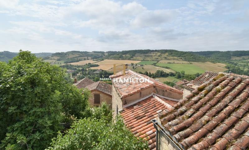 Maison - 200 m² - 6 pièces