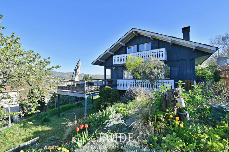 Maison - 115 m² - 4 pièces