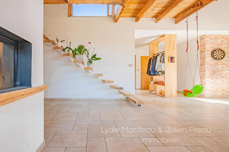 Maison - 196 m² - 8 pièces