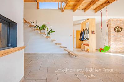 Maison - 196 m² - 8 pièces