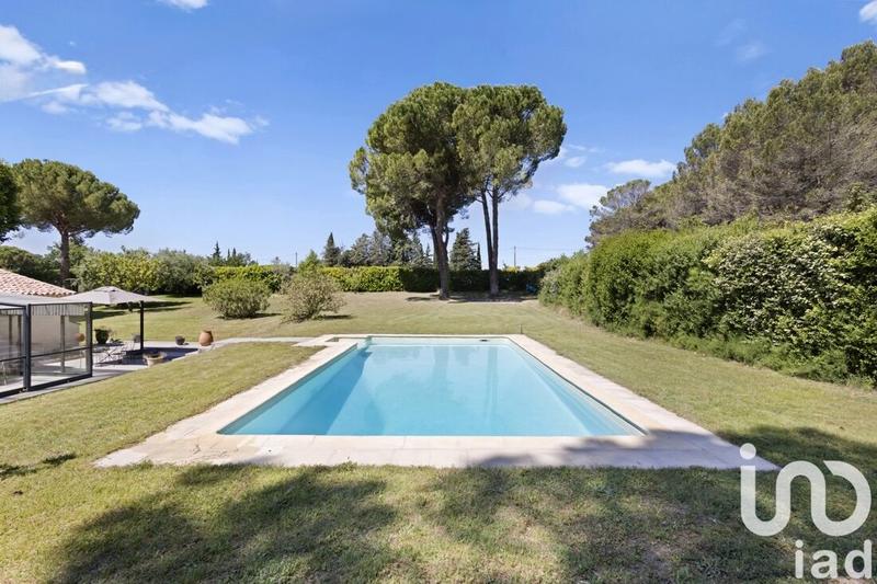 Maison - 220 m² - 5 pièces