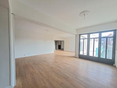 Appartement - 130 m² - 5 pièces