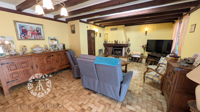 Viager - Maison - 121 m² - 7 pièces