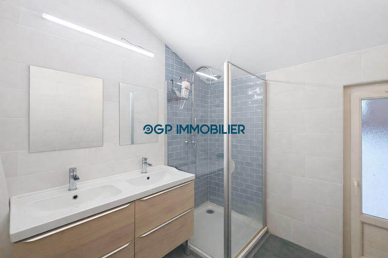 Maison ancienne - 168 m² - 6 pièces