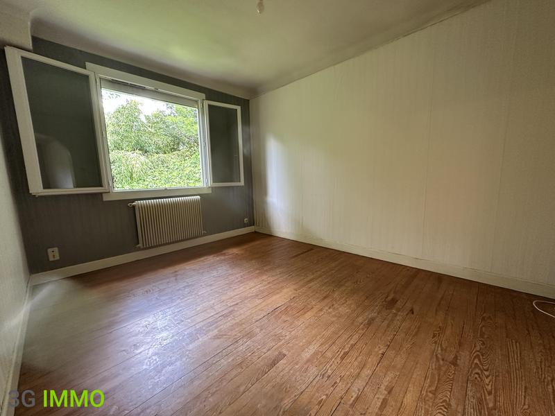 Maison traditionnelle - 102 m² - 6 pièces