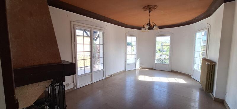 Maison - 100 m² - 6 pièces