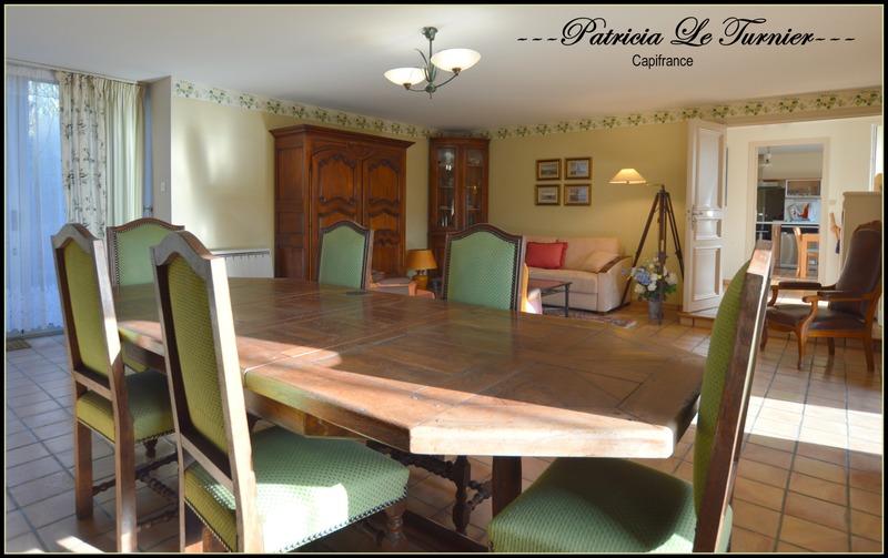 Maison - 194 m² - 6 pièces