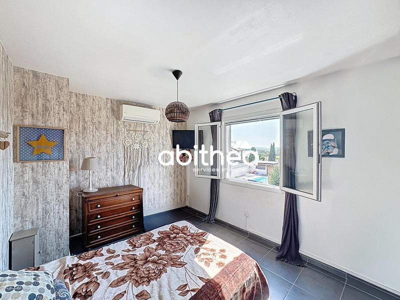 Maison - 103 m² - 4 pièces