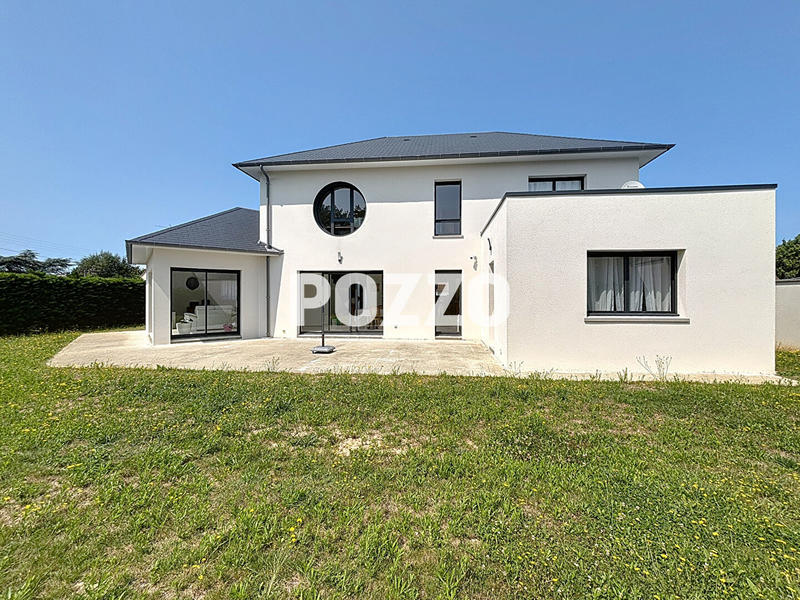 Maison - 193 m² - 7 pièces