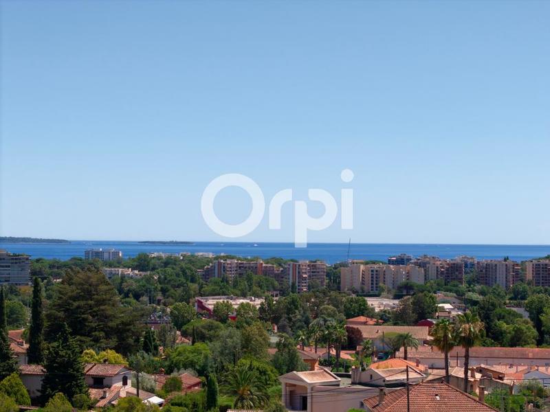 Villa - 253 m² - 7 pièces