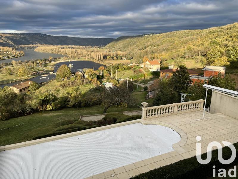 Maison - 147 m² - 5 pièces