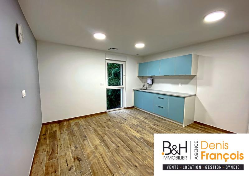 Local d'activités - 16 m² - 1 pièce