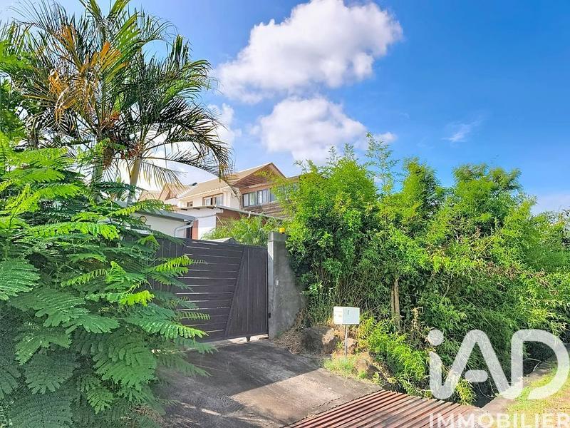 Maison - 221 m² - 16 pièces