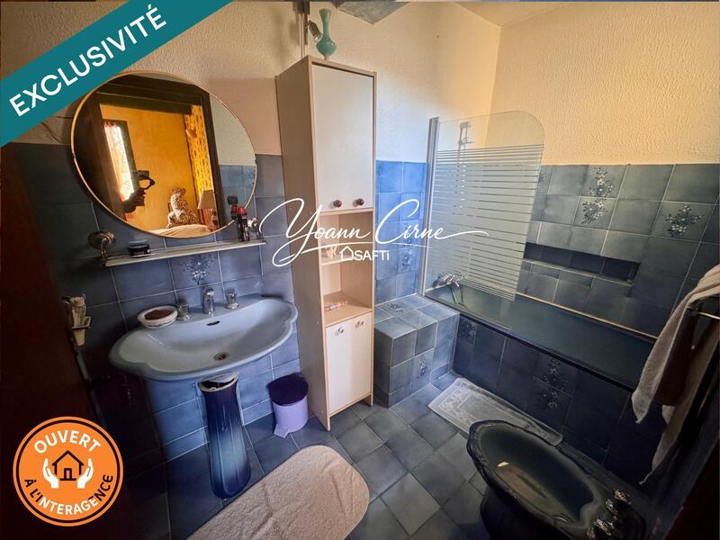 Villa - 180 m² - 5 pièces