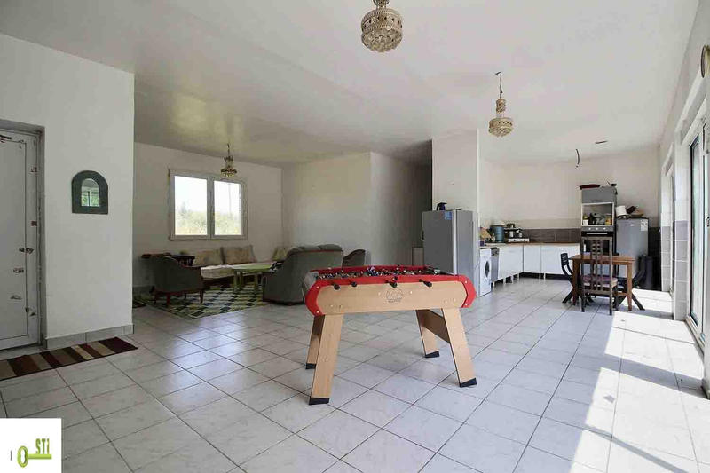 Maison - 147 m² - 5 pièces