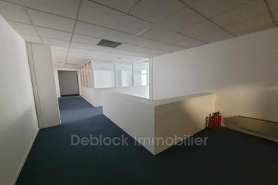Bureau - 383 m²