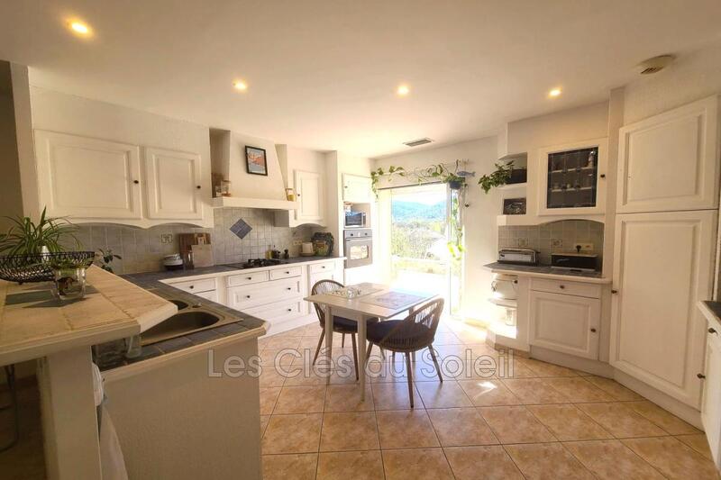 Maison - 95 m² - 3 pièces