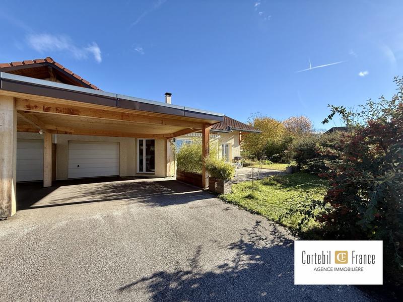 Maison - 193 m² - 5 pièces